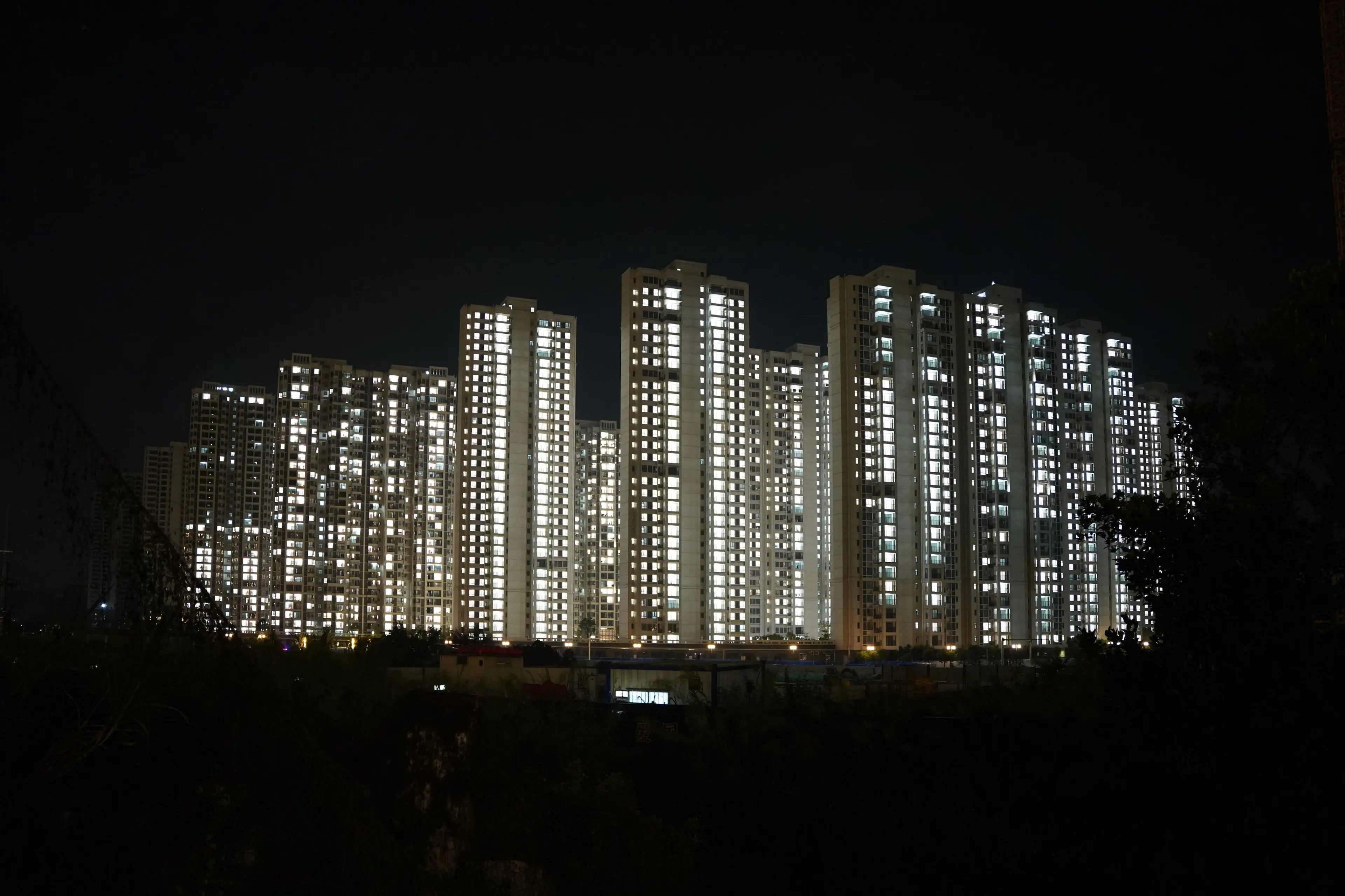 New House Undergoing Lighting Test, 2023 ©Yan Jiacheng